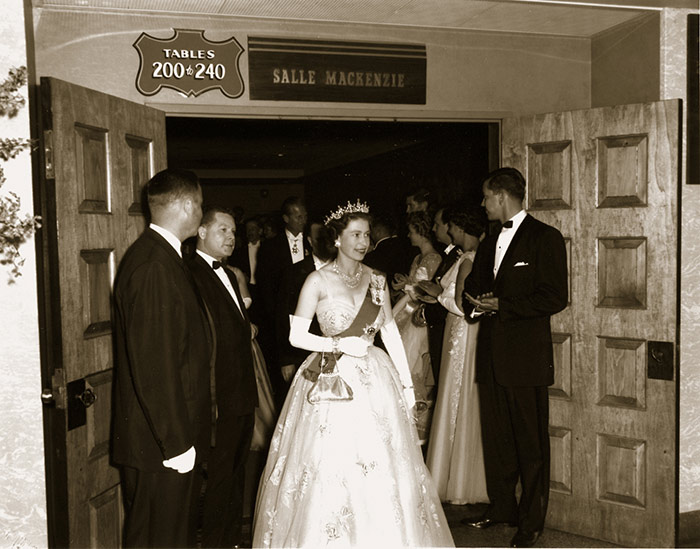 The Fairmont, Queen Elizabeth II in 1962