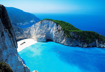 things-to-do-in-zakynthos-navagio