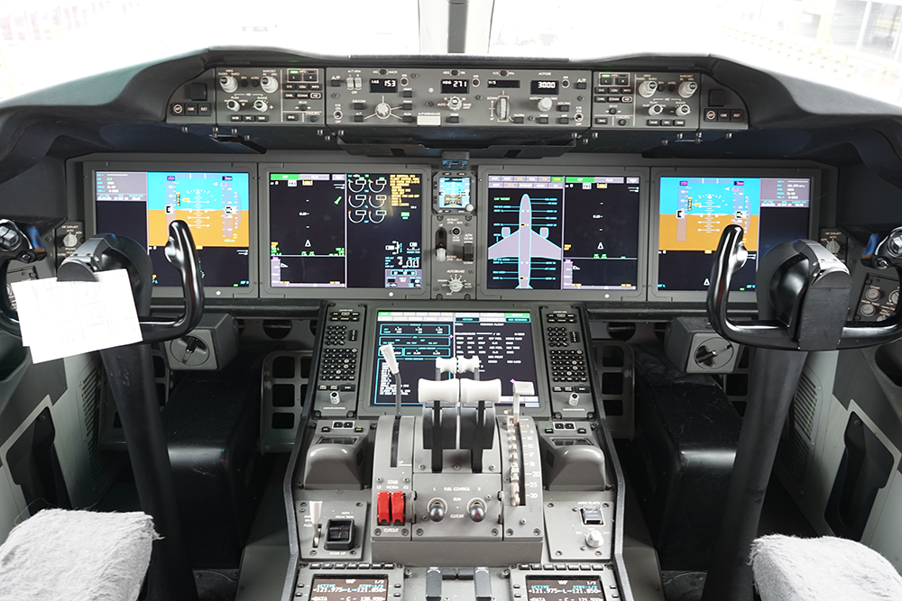 787 Dreamliner Cockpit