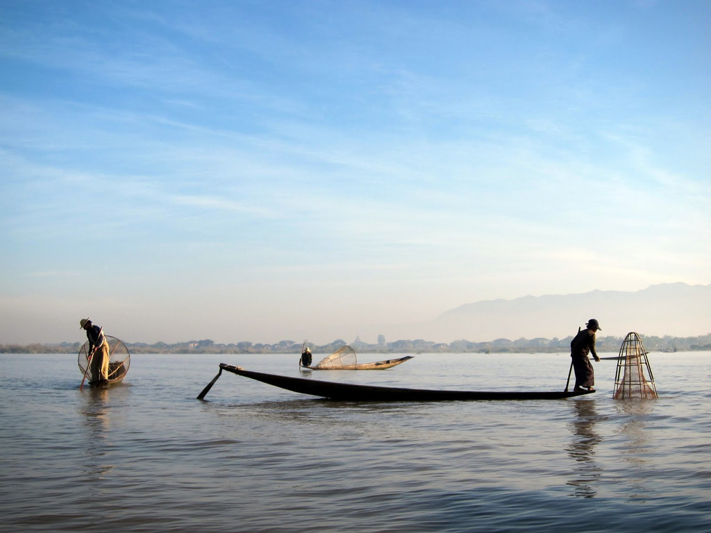 fisherman inle lake