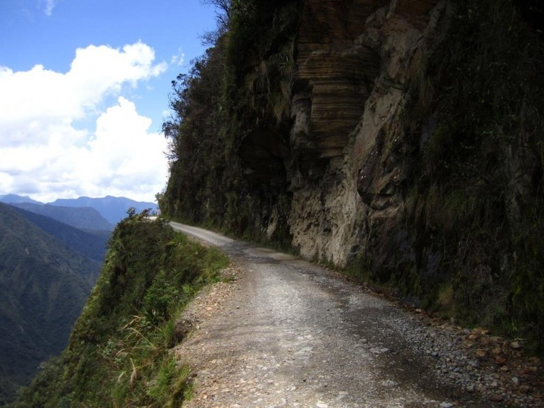 death_road-death_road__yungas_road_-20000000009606830-1024x768.jpg