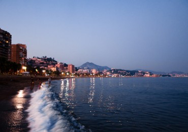 malaga-beach-at-night-image-by-matt-biddulph-via-flickr-creative-commons.jpg
