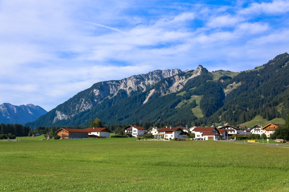 How to Plan an Epic Road Trip through the Alps