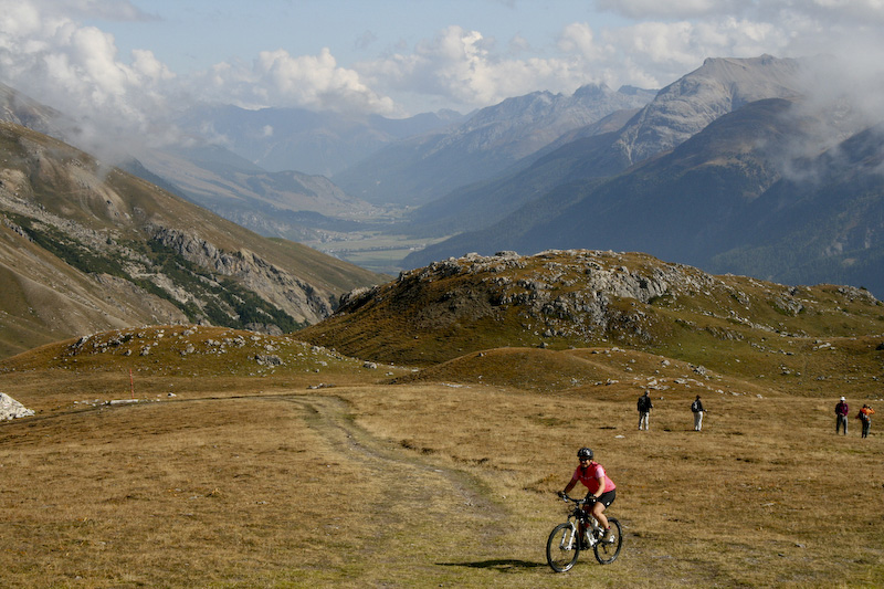 How to Plan an Epic Road Trip through the Alps