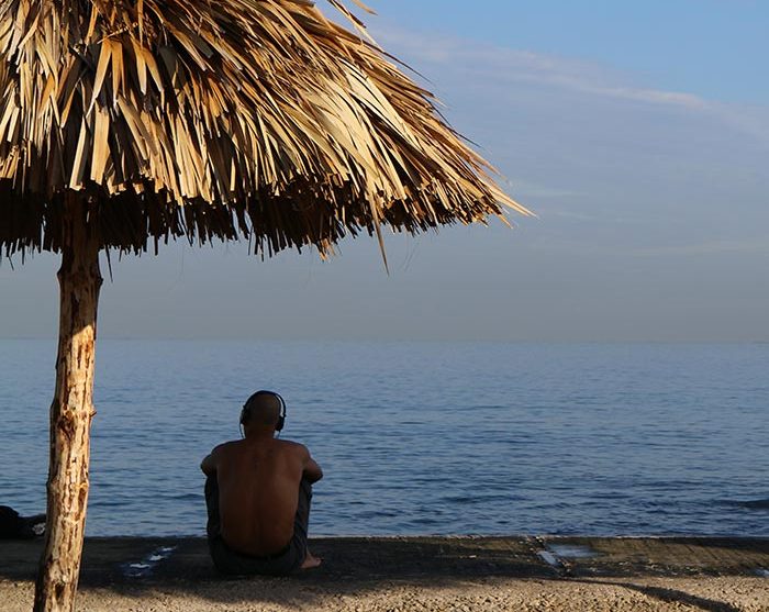 cuba-beach-scene-e1482496373359.jpg