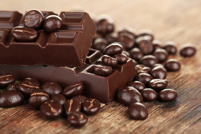 Dark Chocolate Health Benefits | Is Dark Chocolate Healthy ?