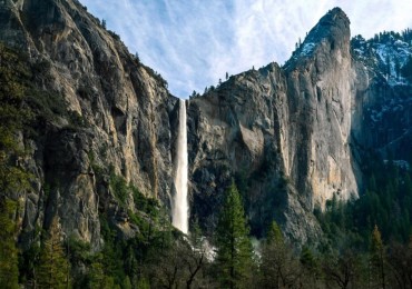 postcard_of_yosemite_nati-20000000009690572-1024x768.jpg