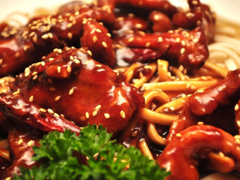 mmm___sesame_chicken_on_n-kim_wu_chinese_restaurant-20000000009709965-1024x768.jpg