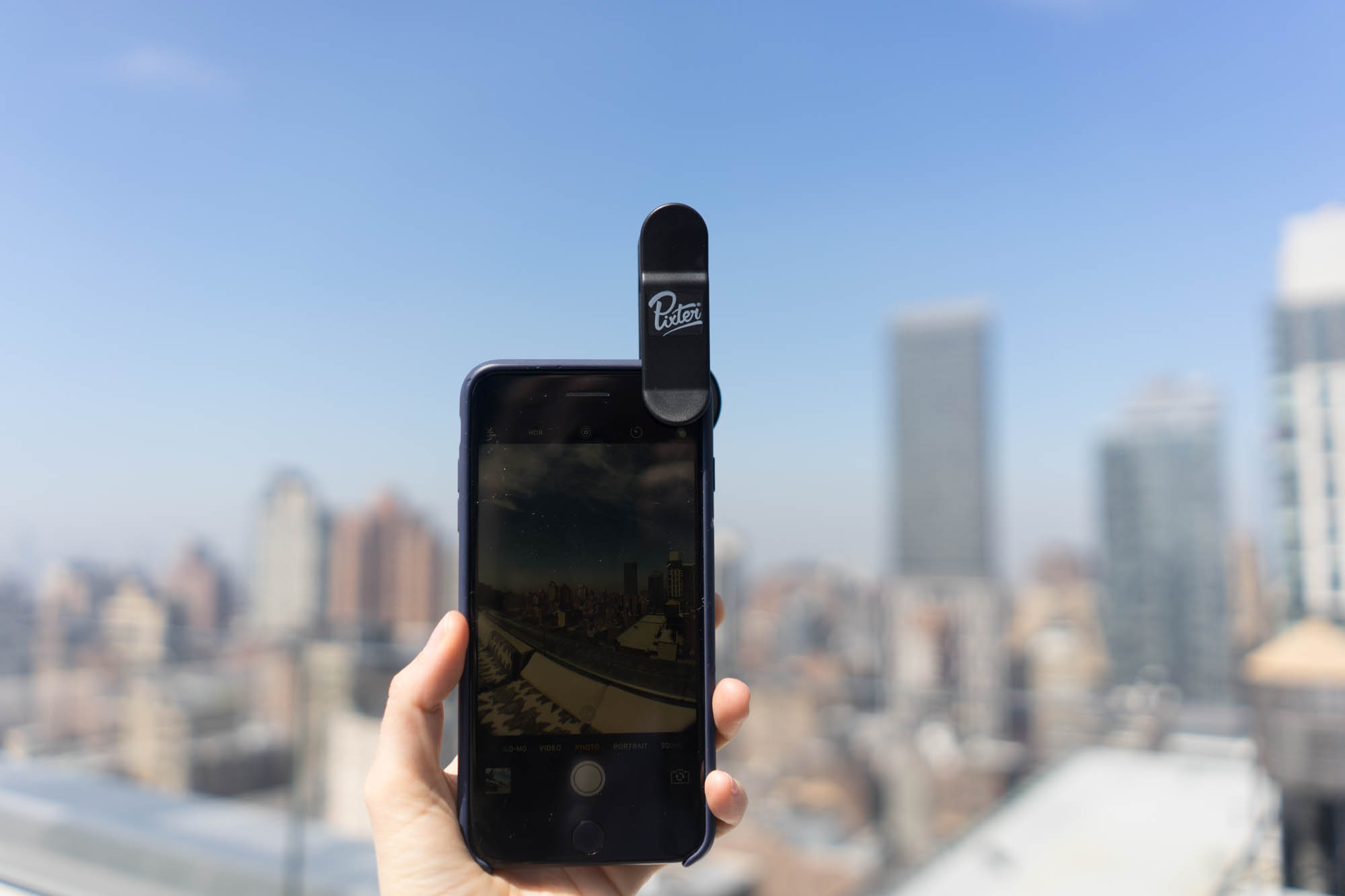 Pixter Review - Wide Angle Lens for smartphone