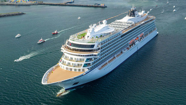 Immediately following the christening, Viking Sky set sail from Tromsø with a convoy of small boats and fishing vessels to spend the longest day of the year in Nordkapp (North Cape), Norway.