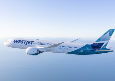 WestJet Boeing 787-9 Dreamliner photographed on March 5, 2018 by Chad Slattery from Wolfe Air Learjet 25. (CNW Group/WESTJET, an Alberta Partnership)
